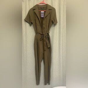 NWT Blue are Blue women’s  Olive Jumpsuit